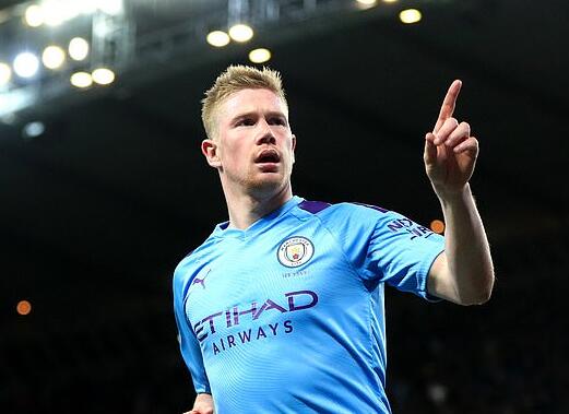 阿根廷记者：阿尔瓦雷斯神似皇马传奇迪-斯蒂法诺，速度快+得分强