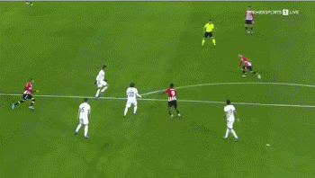 退役半年，31岁皇马名宿转型：创办足球学校，培训1800孩子